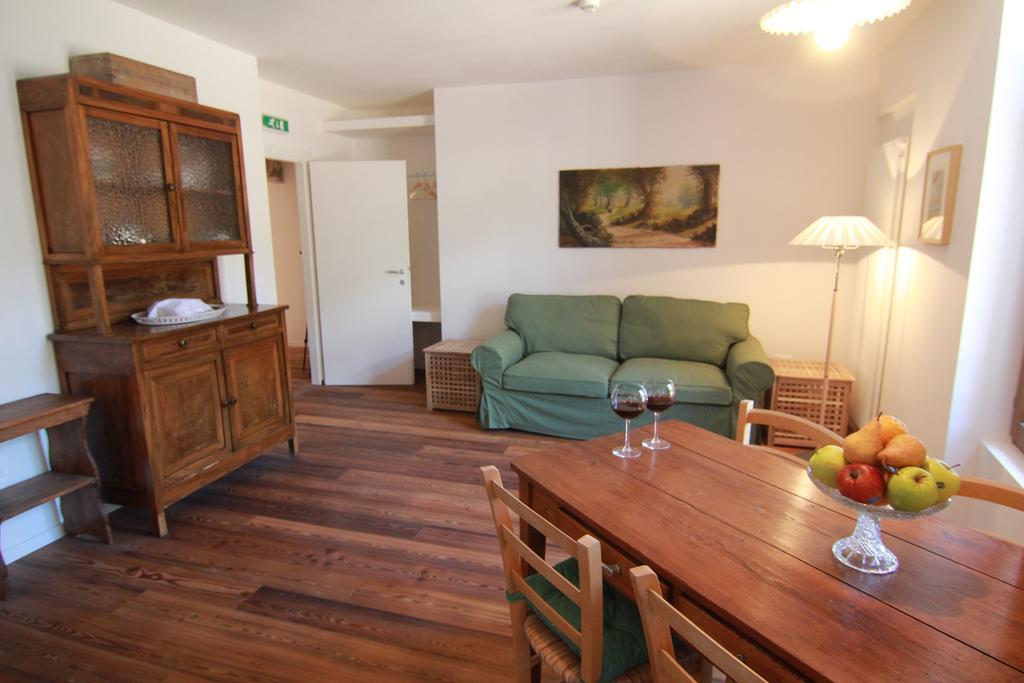 La Piazzetta Di Canale B&B Tenno Cameră foto