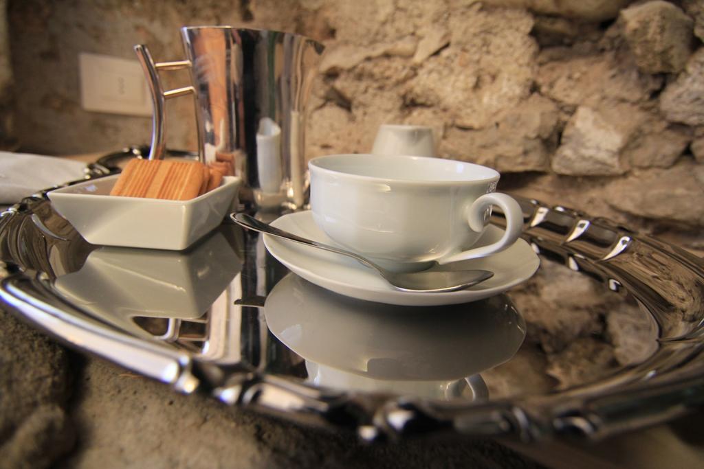 La Piazzetta Di Canale B&B Tenno Cameră foto